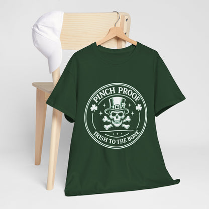 Vintage Skull & Crossbones Irish Tee — Mint Graphic Pirate Emblem T‑Shirt