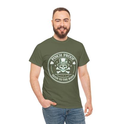 Vintage Skull & Crossbones Irish Tee — Mint Graphic Pirate Emblem T‑Shirt